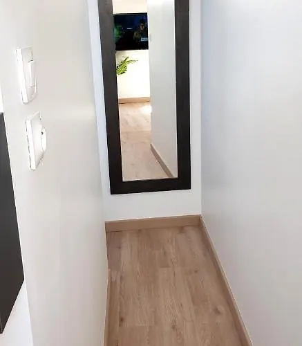 Apartamento Escapade Niortaise - Climatises Hyper-centre De *