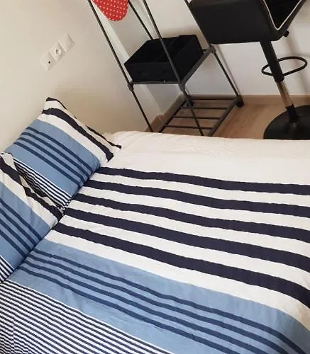 Escapade Niortaise - Climatises Hyper-centre De Apartamento *